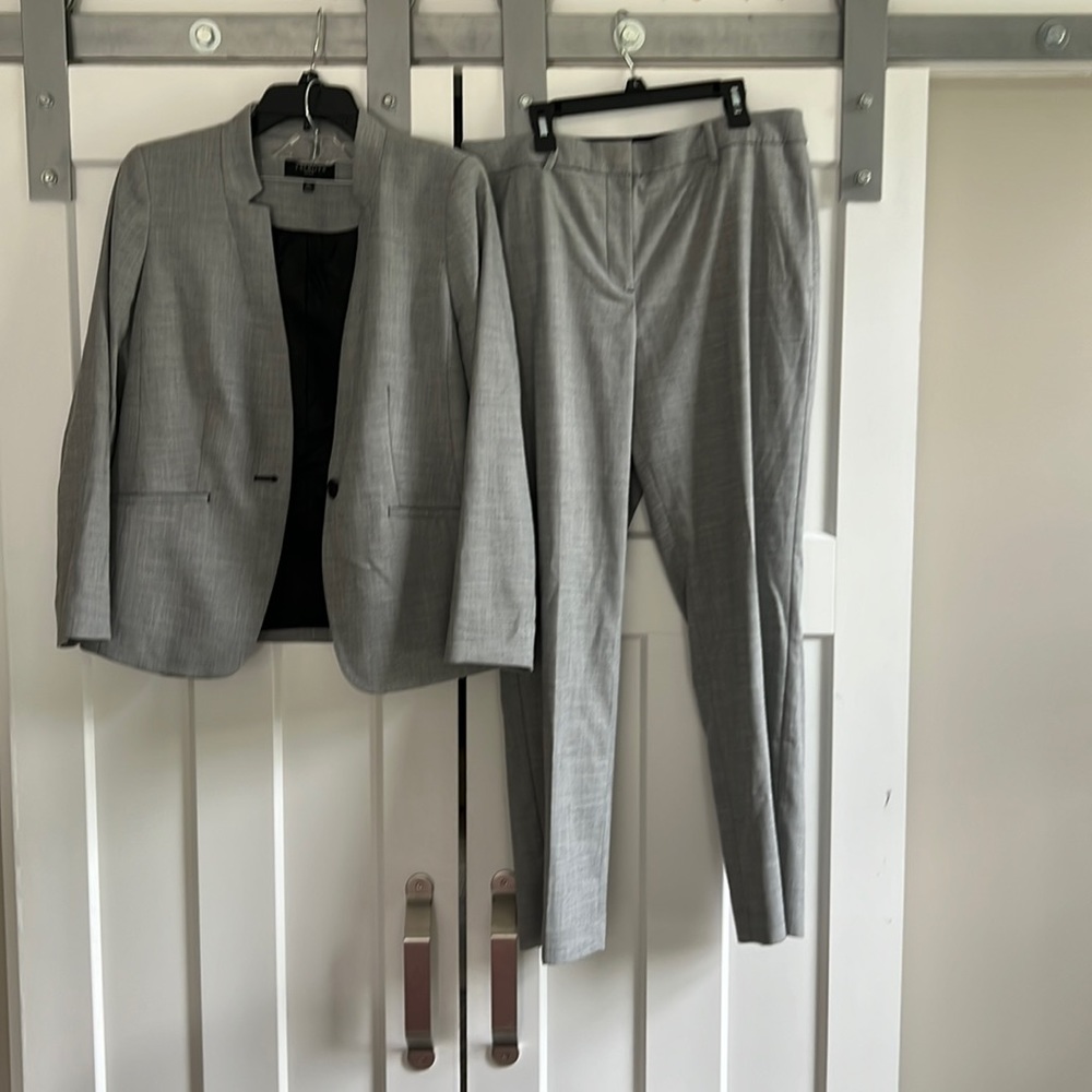 Pants Suit